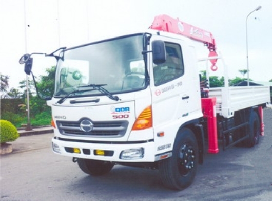 xe tải hino FG FG8JPSB 9,4 tấn lắp cẩu unic URV540 (UR-V543, UR-V544, UR-V545, UR-V546 UR-V547) tải trọng 4 tấn